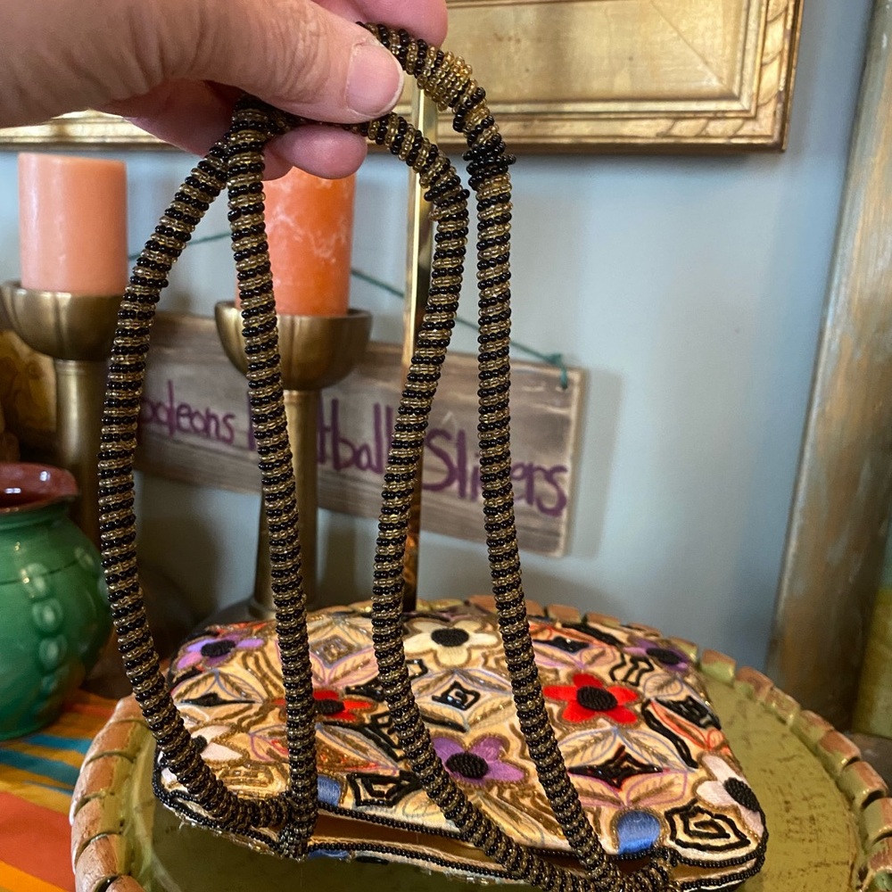 Evening Bag Hand Beaded and Embroidered with Gold Silk Lining - Picture 8 of 9